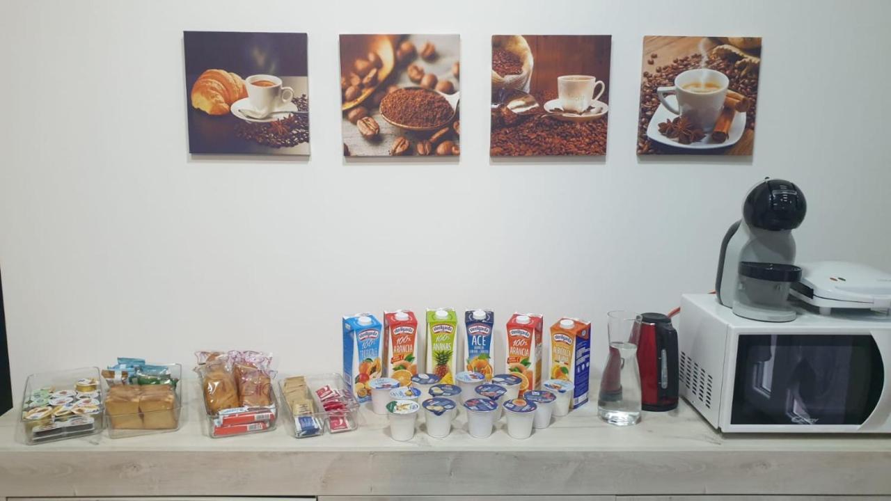 B&B Km 198 - Letto E Colazione Sorbara Buitenkant foto