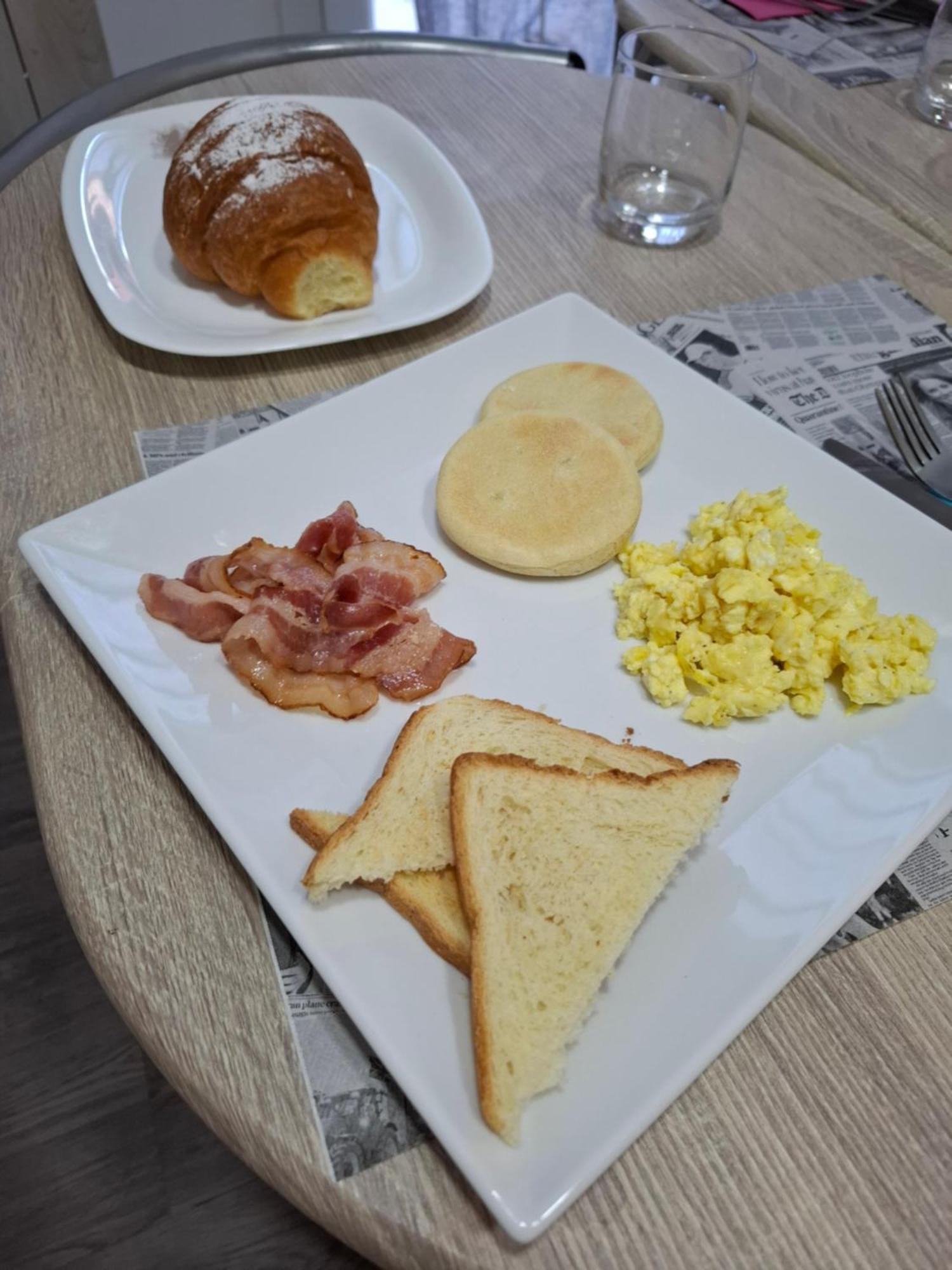 B&B Km 198 - Letto E Colazione Sorbara Buitenkant foto